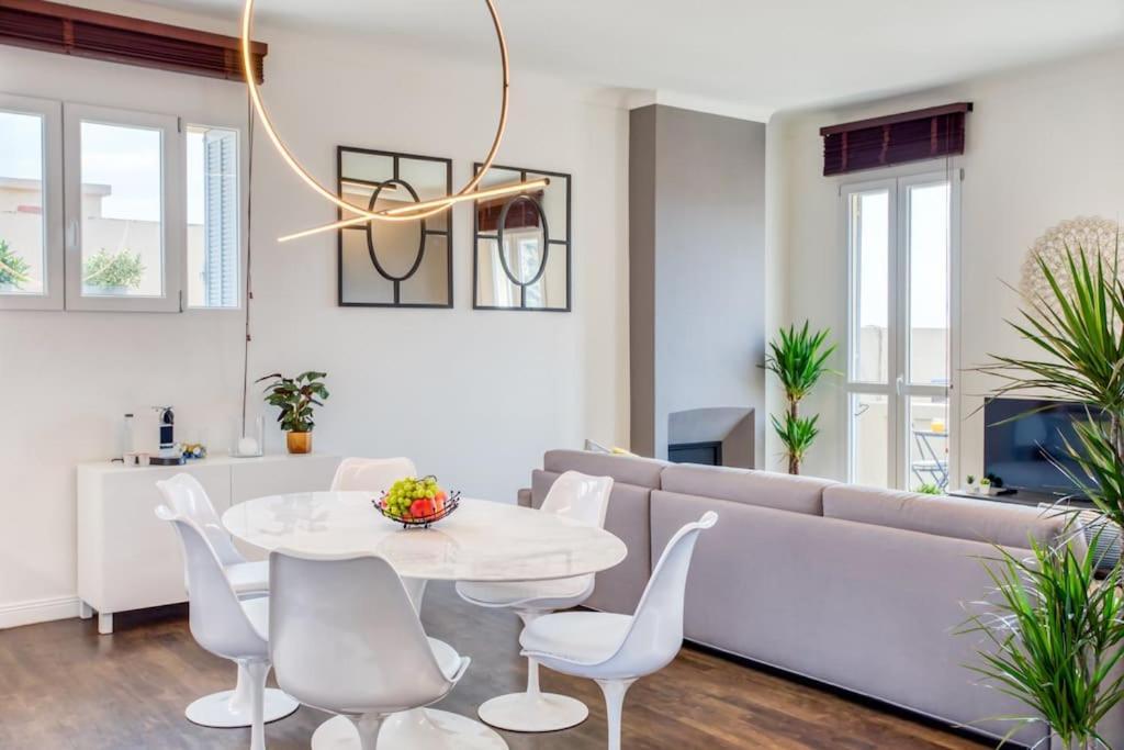 #24 Marie-Claire Suite Sea View/Balcony/Ac/5Min Port Villefranche-sur-Mer Zewnętrze zdjęcie
